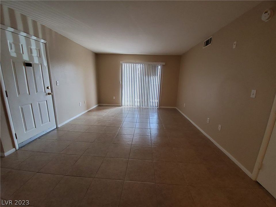 1st image of 1150 N Buffalo Dr APT 1079