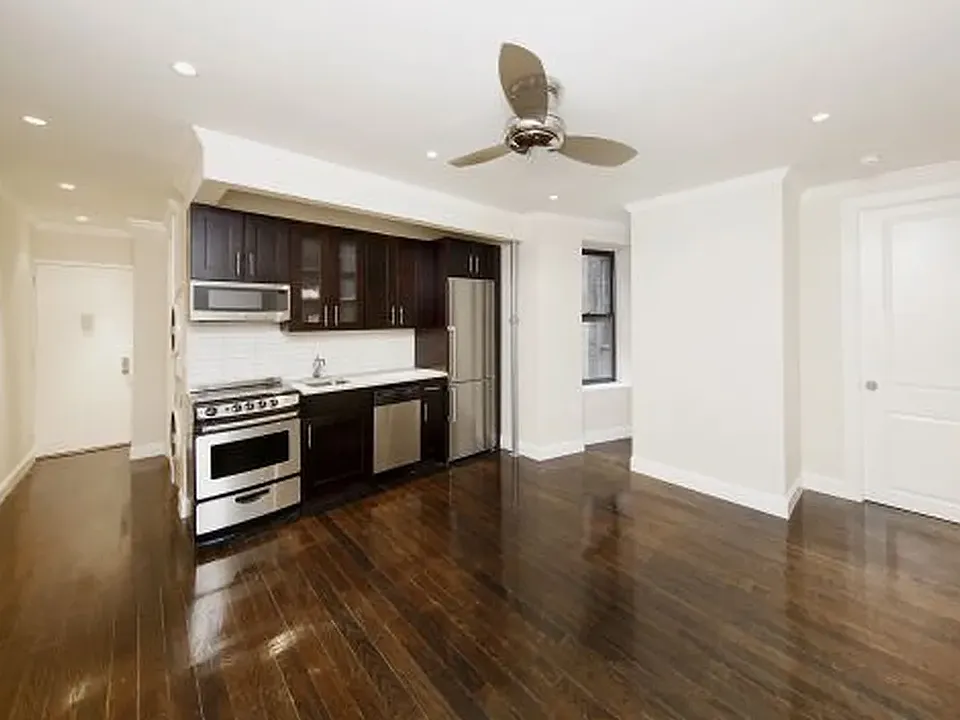 57 2nd Ave #2/1