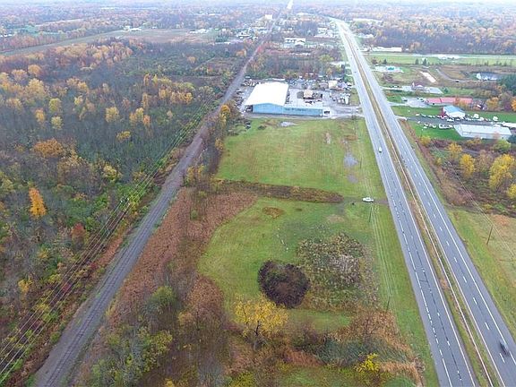 2nd image of 1683 State Route 104