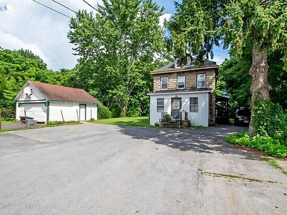 4th image of 297-301 E North St