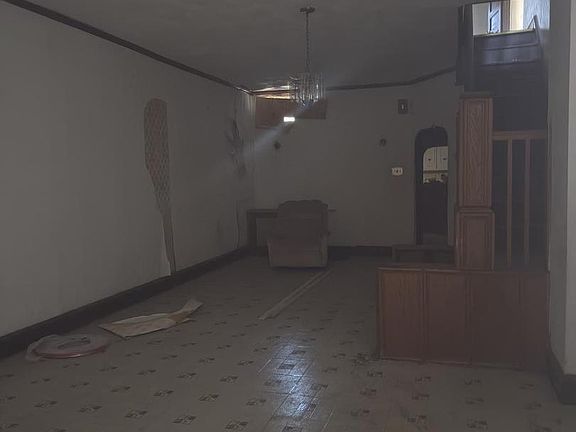 2nd image of 3424 Jasper St