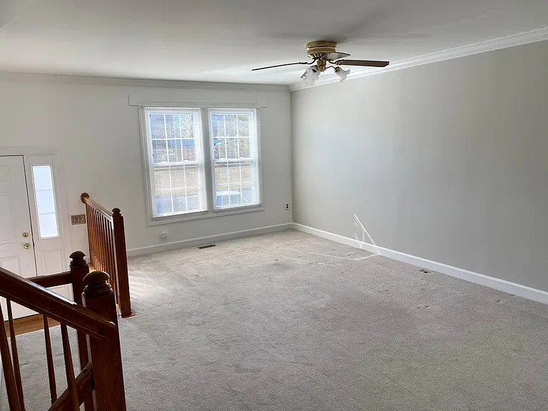 Large bright living room.
