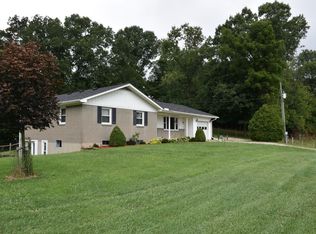 1648 W Skylight Rd, Salem, IN 47167