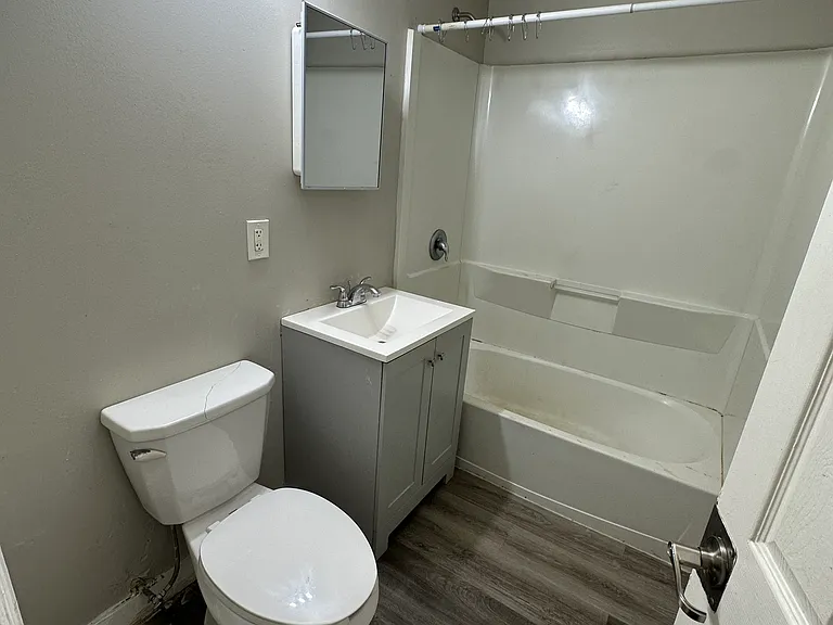 35 Squire St #B2 — Photo 13