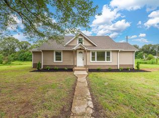 388 New Flanagan Rd, Lexington, TN 38351