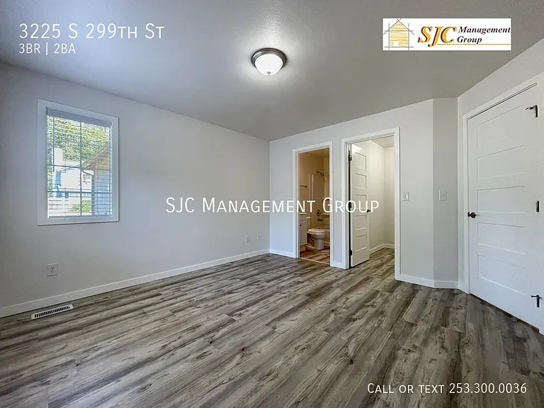 3225 S 299th St — Photo 13