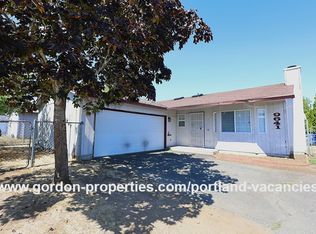 9641 SE Schiller St, Portland, OR 97266