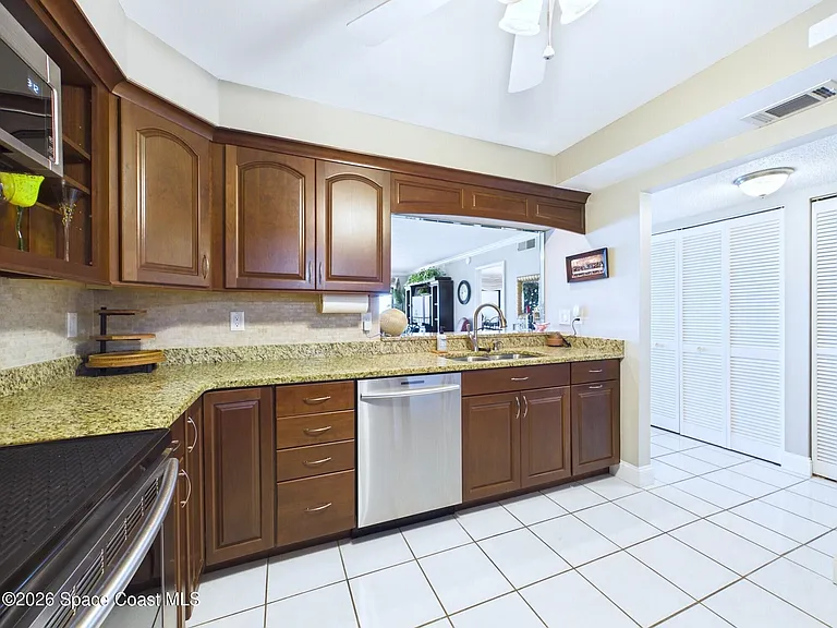 1125 Highway A1A #502 — Photo 9