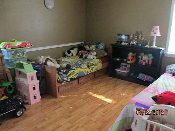5th image of 312 Crosby Dr