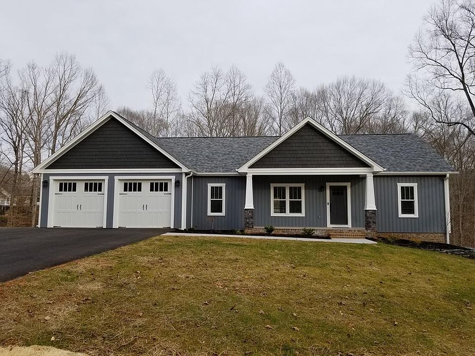 1st image of 319 Hickory Ct