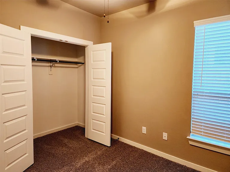 9836 Grosbeak Ln — Photo 16