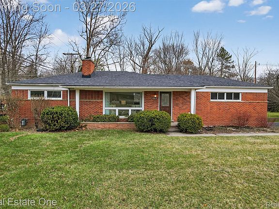 2nd image of 28491 Bayberry Rd