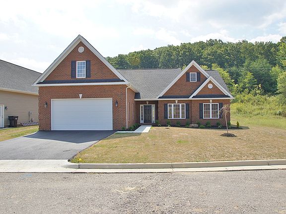 4th image of 2619 Russlen Dr