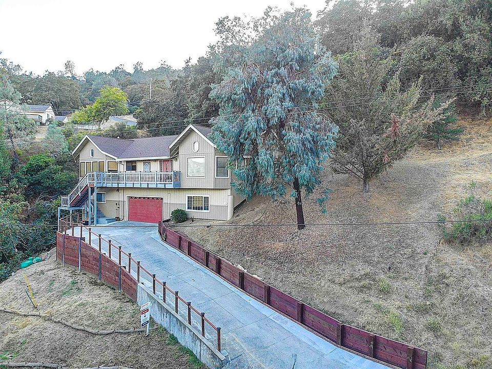 1st image of 189 Circle Oaks Dr