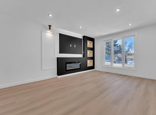 1755 37th St NW, Edmonton, AB