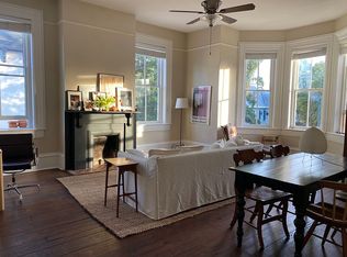 306 E Huntingdon St APT 6, Savannah, GA 31401