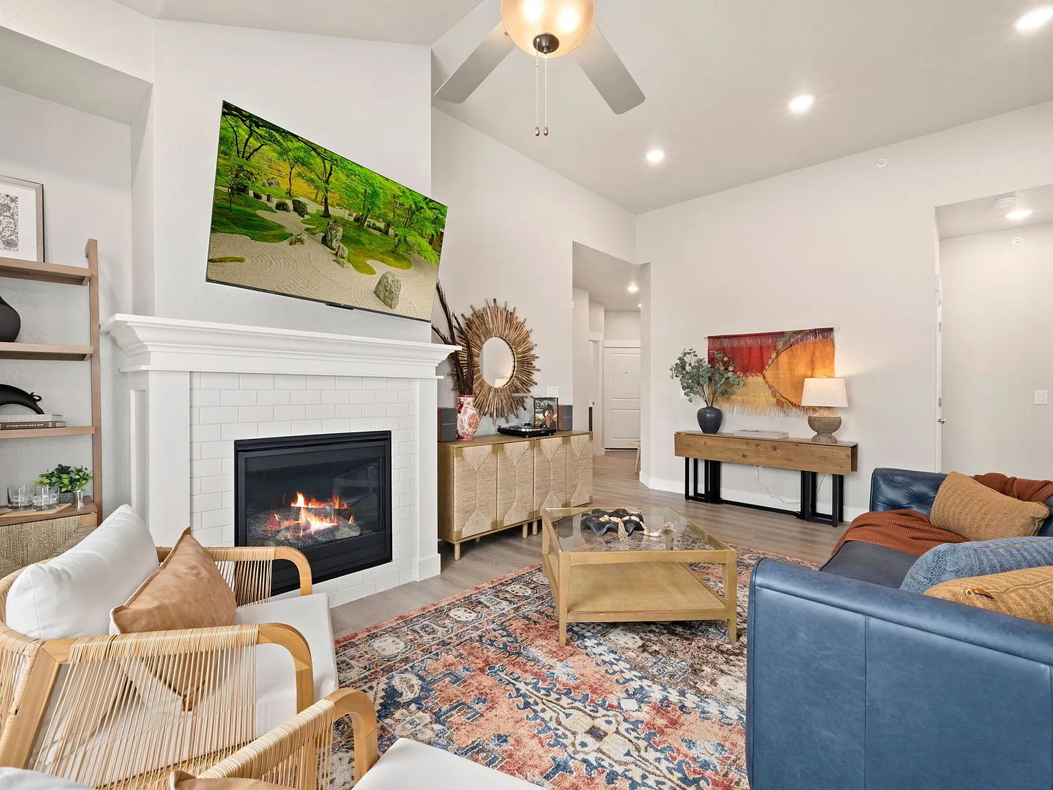 2 bed, 1174 sqft, $3,950 — Photo 1