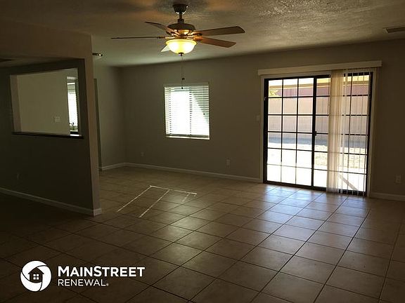 3rd image of 6637 W Christy Dr