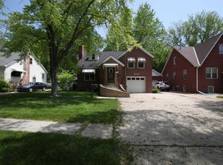 1406 N Grant St, Lexington, NE 68850