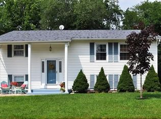 127 E Rutherford Dr, Newark, DE 19713