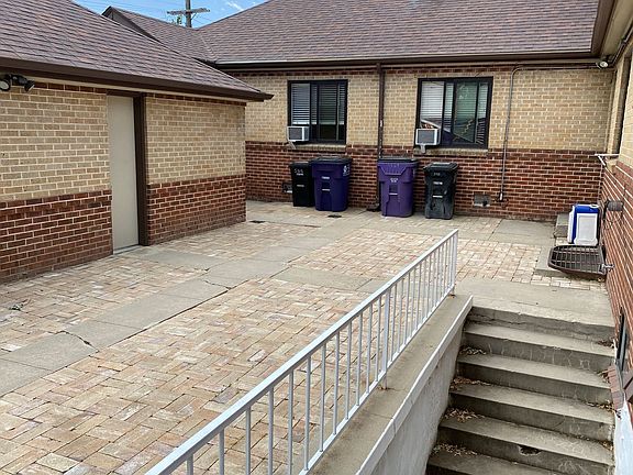 4th image of 1400 N Jersey St APT A