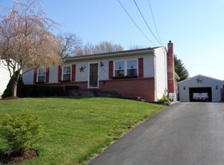 302 Spring St, Lewistown, PA 17044