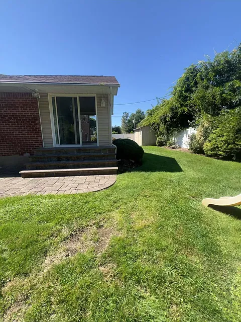 3 bed, 1634 sqft, $5,600 — Photo 2