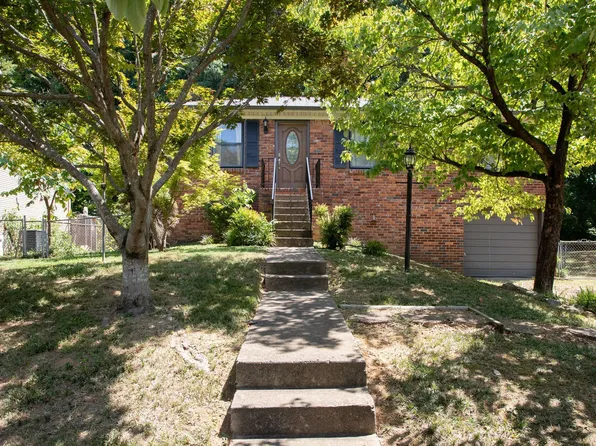 4962 Karen Ray Dr, Antioch, TN 37013