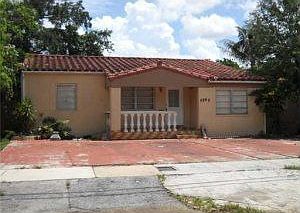2nd image of 5840 SW 2nd St
