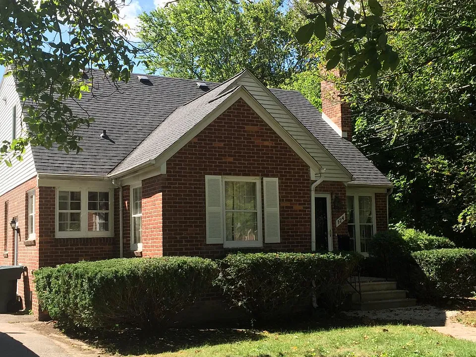 124 Linwood Ave