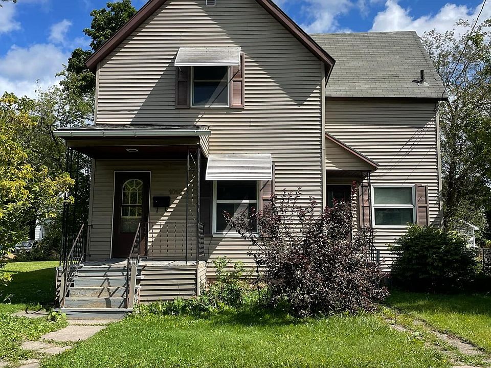 1st image of 1013 Young St