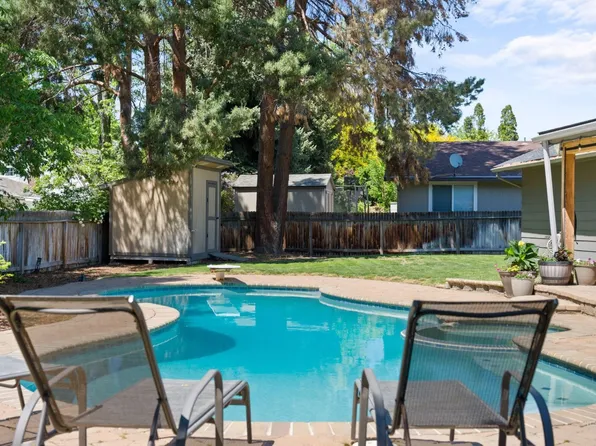 2807 S Autumn Dr, Boise, ID 83706