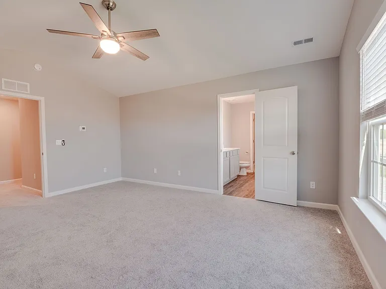 1152 Marlena Ln — Photo 11