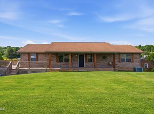 222 Old Stage Dr, Bristol, TN 37620