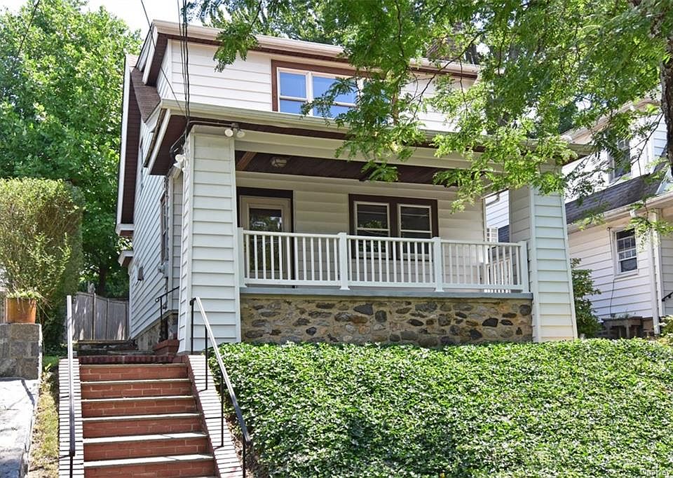 1st image of 15 Grandview Ave