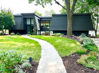 1814 Maynard Dr, Champaign, IL 61822