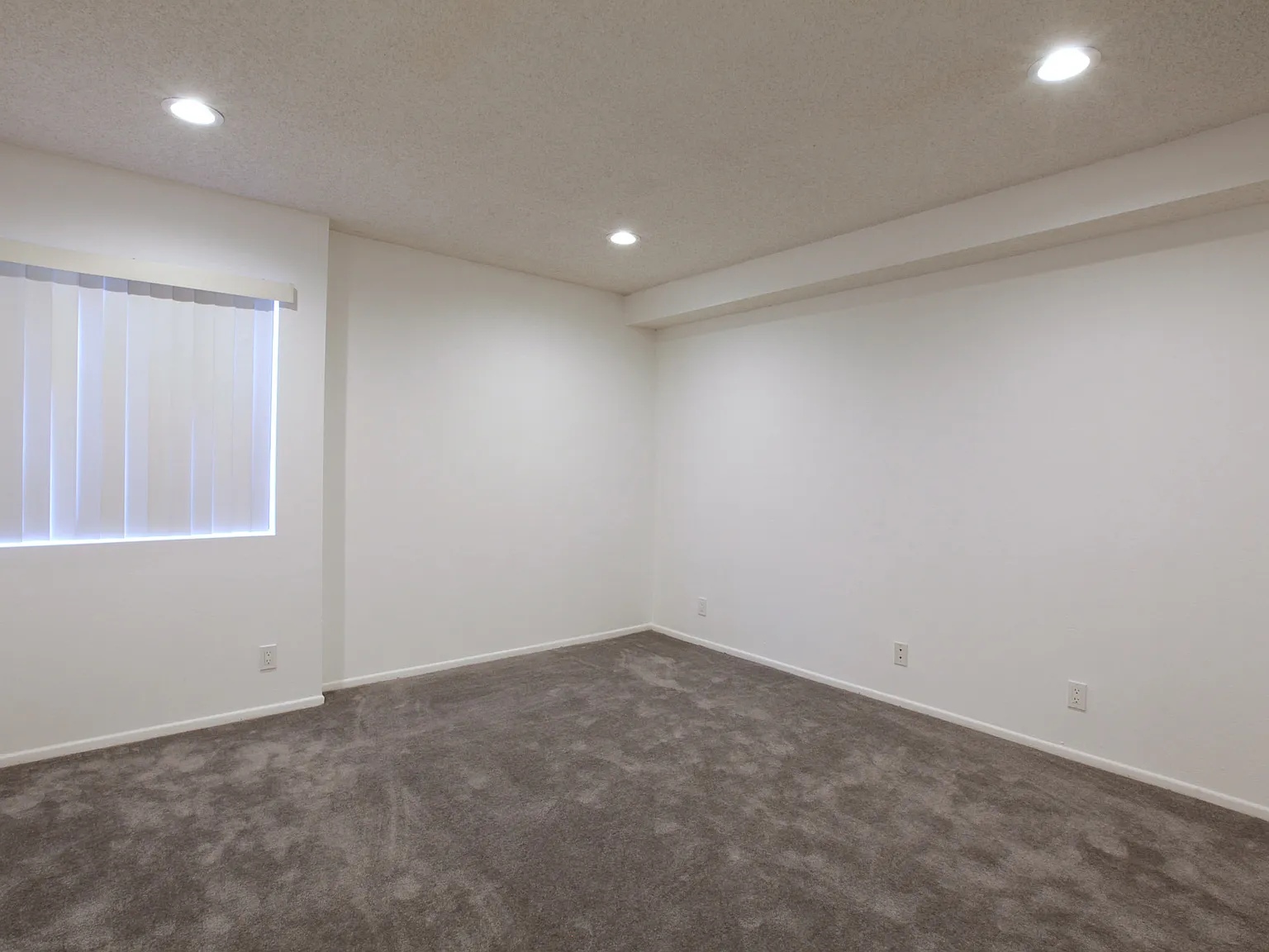 2 bed, $4,800 — Photo 4