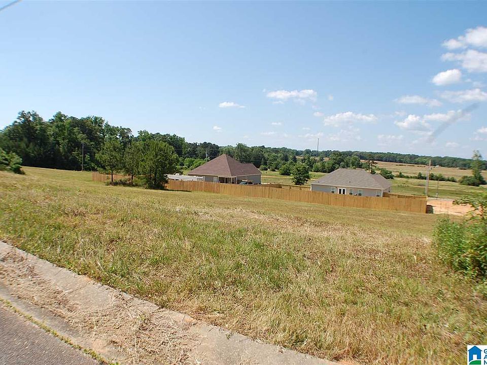 2nd image of 125 Sara Ln #51
