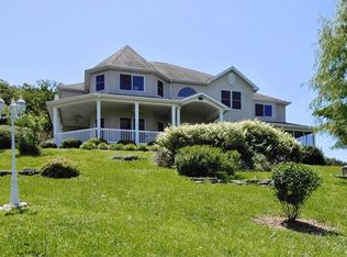 7150 Burgan Grove Rd, House Springs, MO 63051