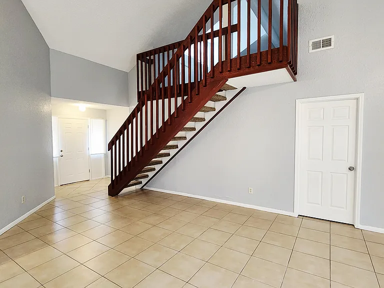 11411 Pagoda Dr — Photo 5