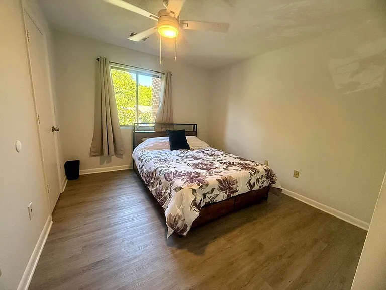 2105 Turtle Creek Dr #8 — Photo 22