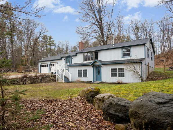 2 Scott Drive, Casco, ME 04015