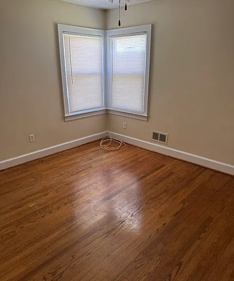 5207 Eden Ave — Photo 5