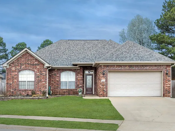 3914 Wildflower Ln, Benton, AR 72015