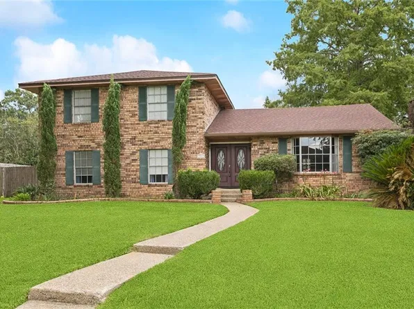 104 Magnolia Dr, Belle Chasse, LA 70037