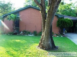 3015 Candy Ln, Bryan, TX 77803