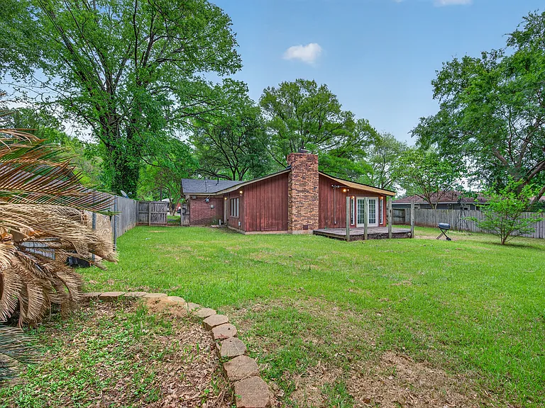 9140 Laurie Ln — Photo 25