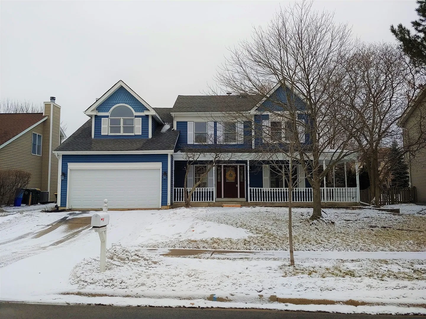 1345 Rolling Oaks Dr photo 1