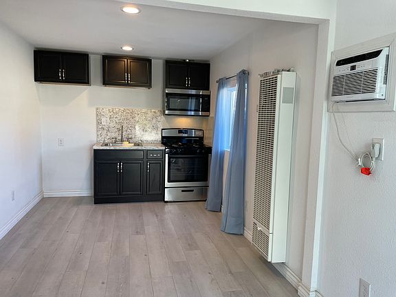 5th image of 7031 Granger Ave #7031A