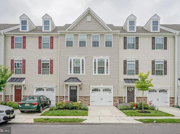 44 Sparrow Cir, Sewell, NJ 08080